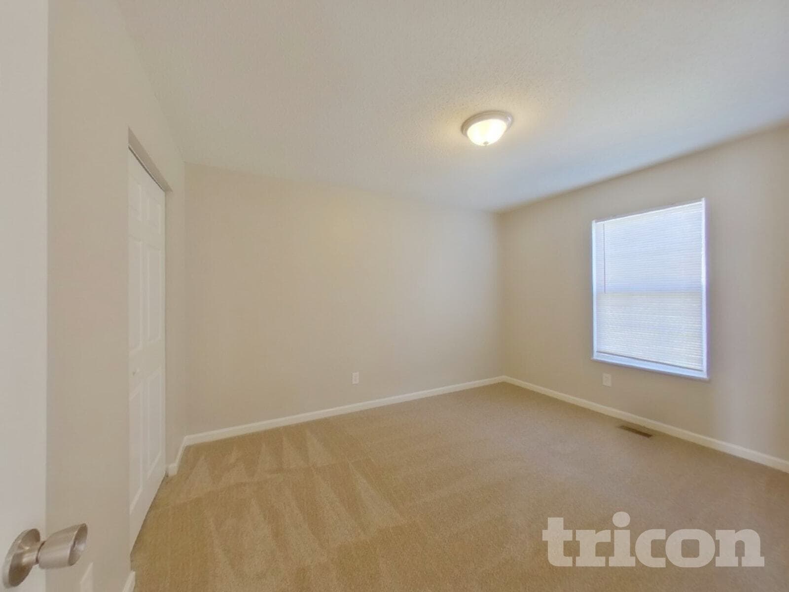 Building Photo - 175 Cascade Dr