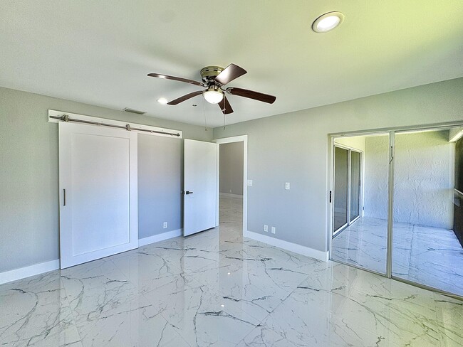 Building Photo - 340 NW 67th St