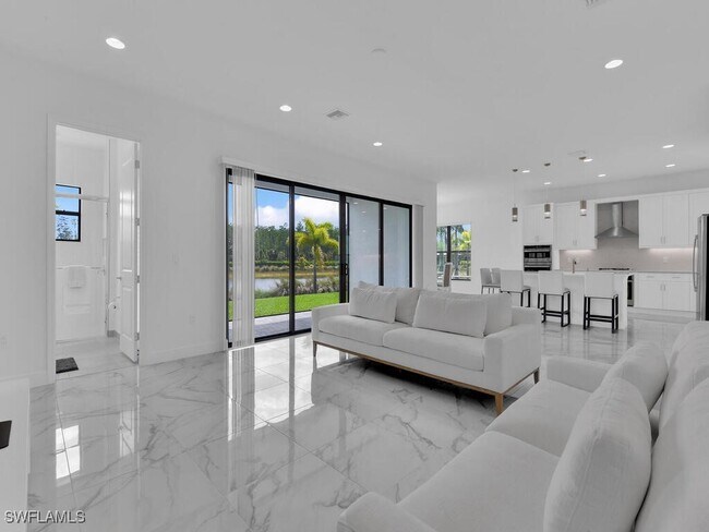 Building Photo - 20135 Camellia Crosse Ln