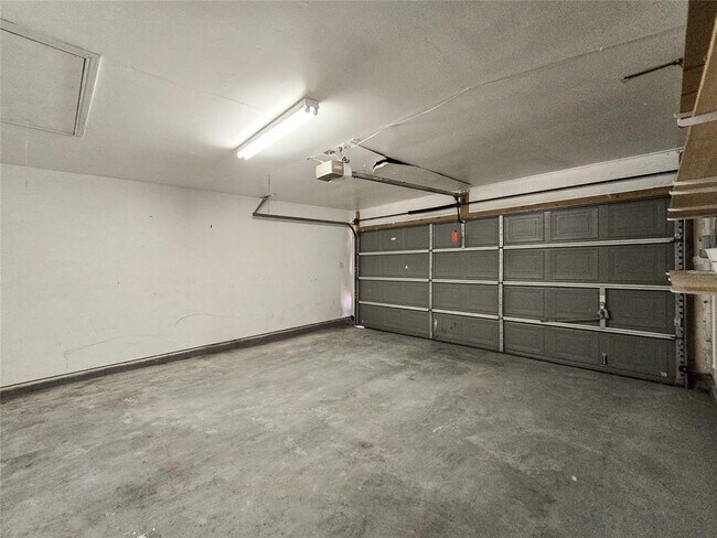 Building Photo - 1318 Chalk Ln