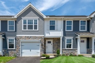 Building Photo - 151 Beech Tree Ct