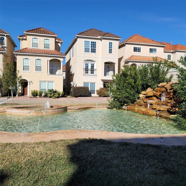 Building Photo - 7111 Harmony Cove