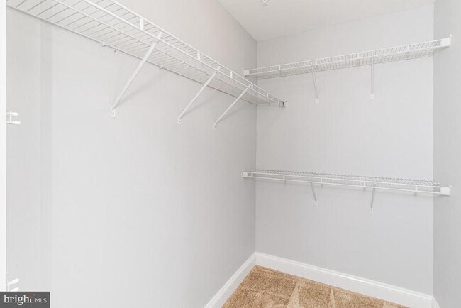 Building Photo - 5525 Peanuts Ln