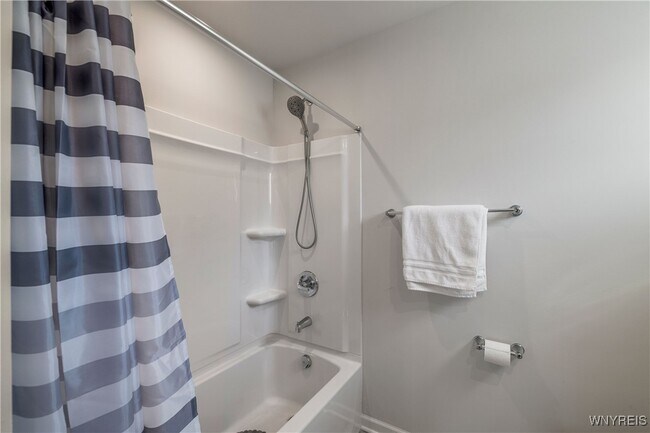 Building Photo - 107 Grant Blvd