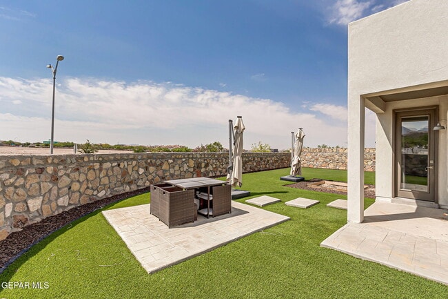 Building Photo - 7500 Porterhouse Ct