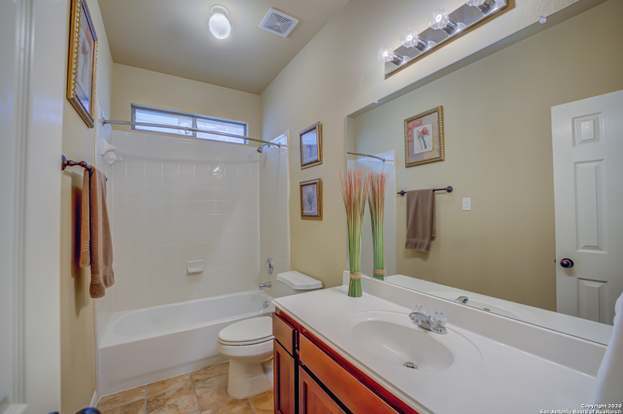 Building Photo - 398 Pecan Meadows