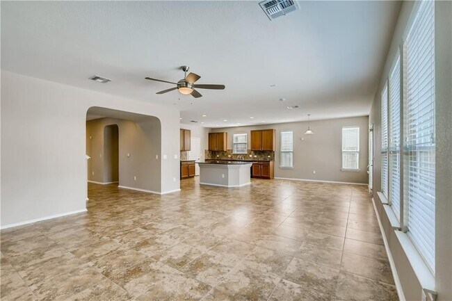 Building Photo - 11224 Dunlop Terrace