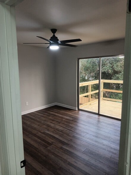 5 - 2709 Bedford Way