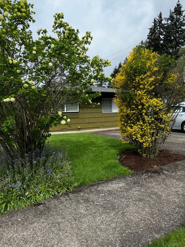 Building Photo - 3220ha