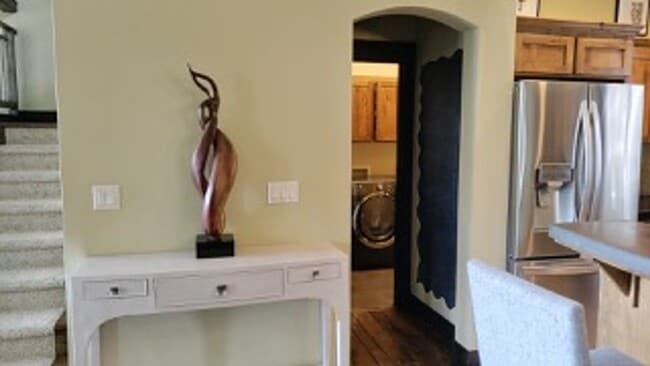 Building Photo - Gorgeous 4 Bedroom Home on Awbrey Butte!