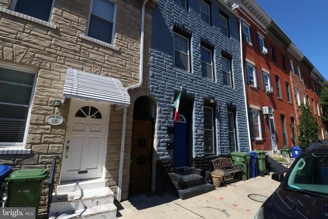 Building Photo - 244 S Exeter St