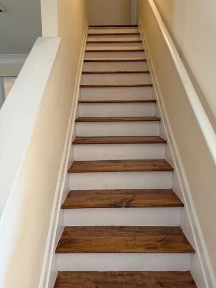 Building Photo - 6147 Bellewood Ash NW Ln