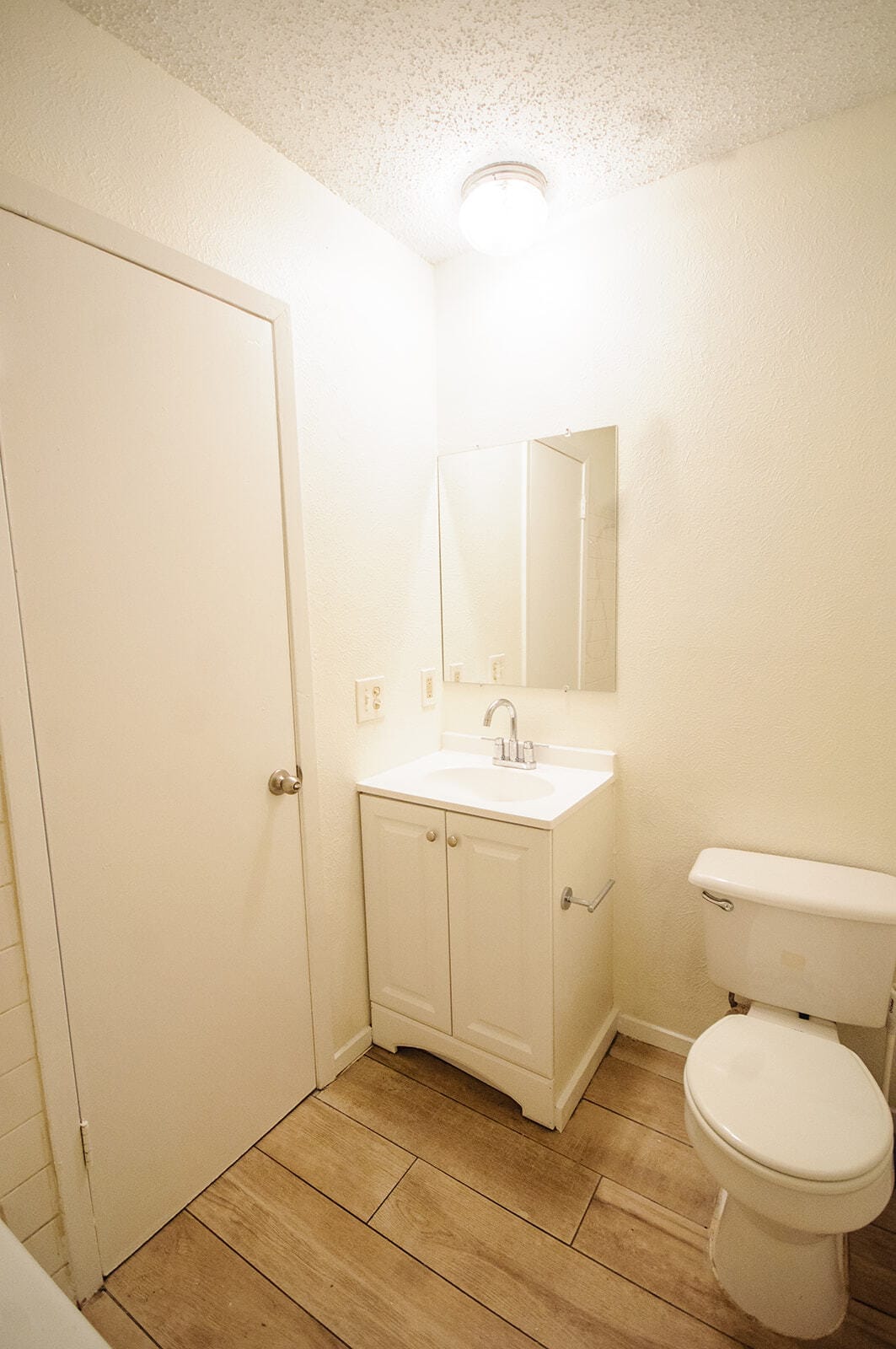 Building Photo - 6208 Glen Meadow Dr