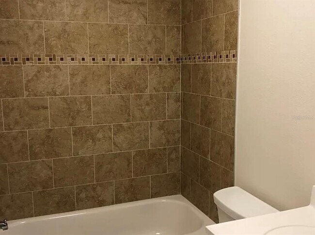 Building Photo - 510 Mistletoe Ct