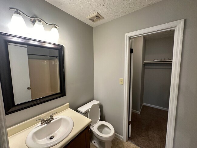 Building Photo - 2341 Rustic Trail