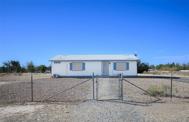 Building Photo - 4101 Paiute Blvd