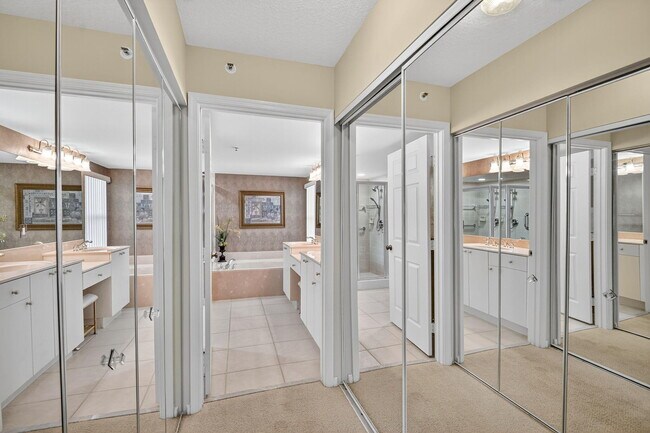 Building Photo - 12529 Imperial Isle Dr