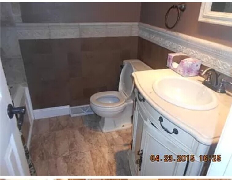 Building Photo - 2516 NW 87th St