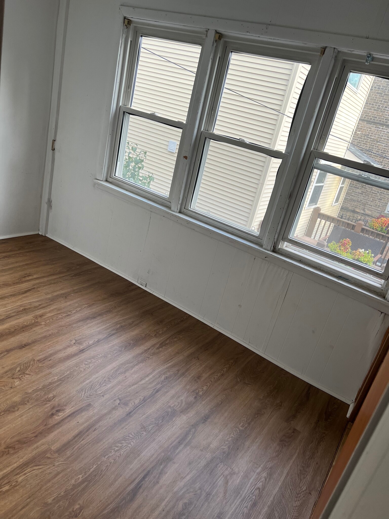 Bedroom 2 - 3007 W Sunnyside Ave