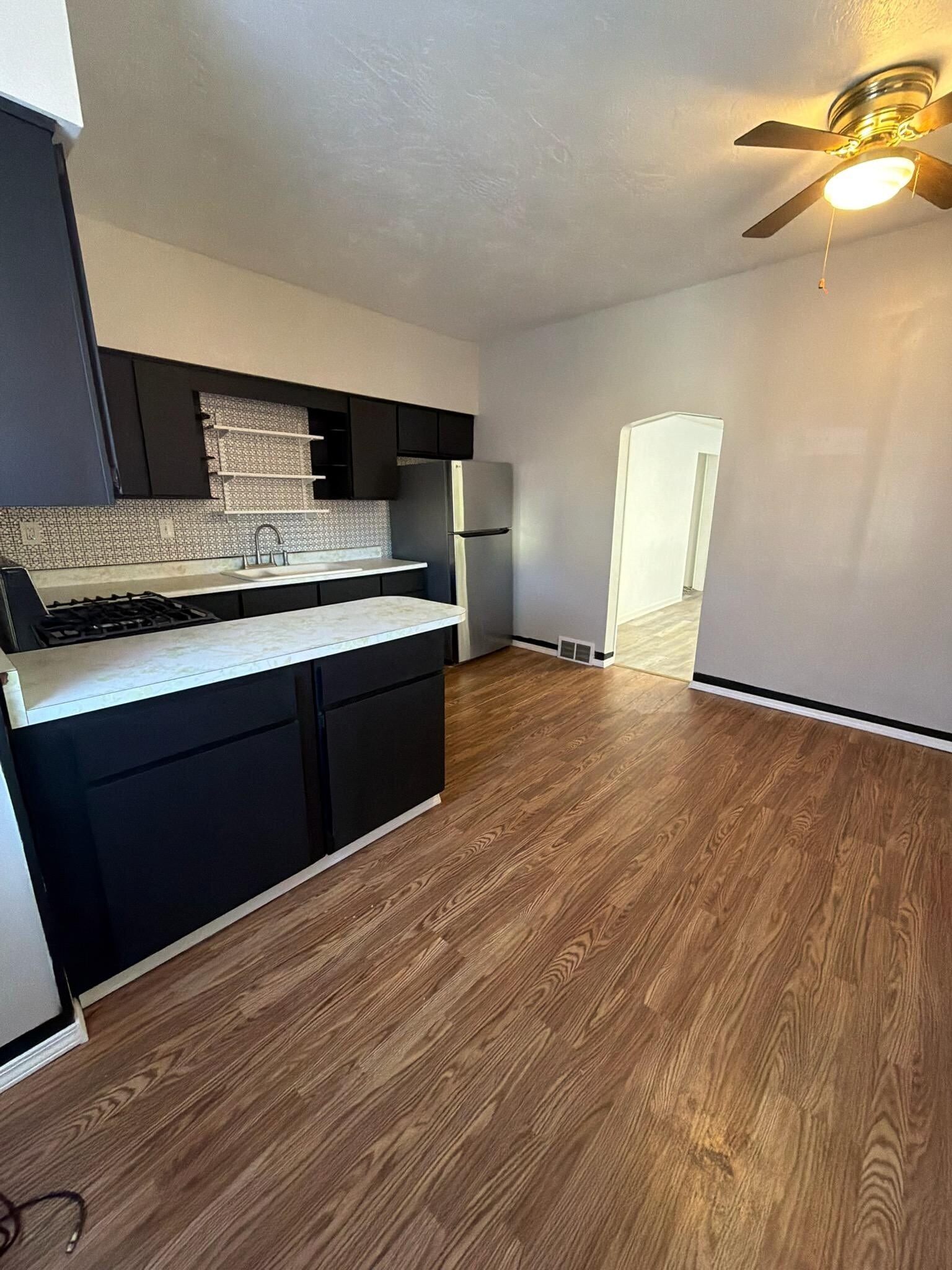 Building Photo - 612 Hamilton Ave