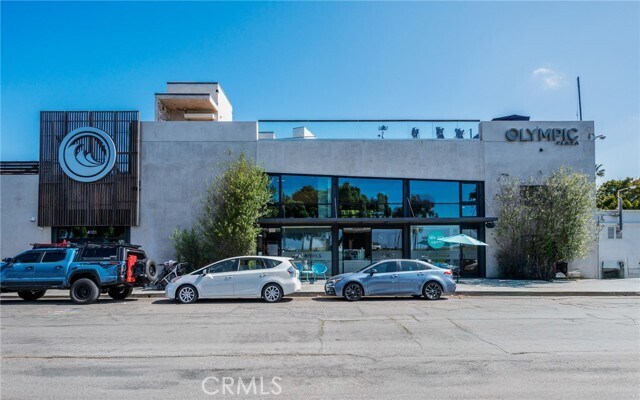 Building Photo - 4401 E Ocean Blvd