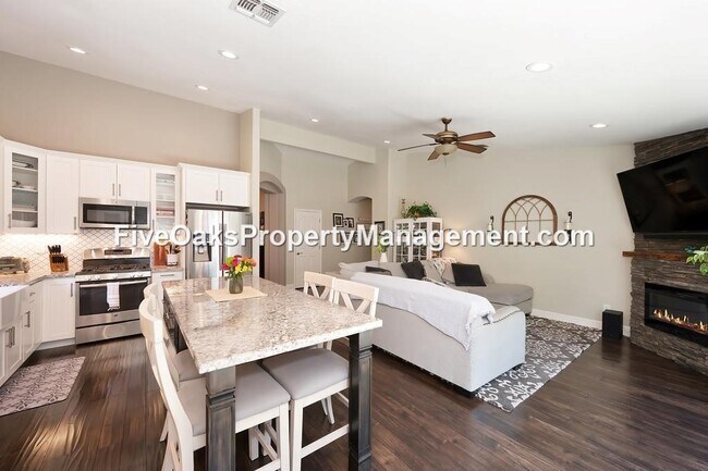 Building Photo - 531 Rowlands Ct