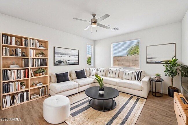 Building Photo - 2131 JENNIFER LYNN Way