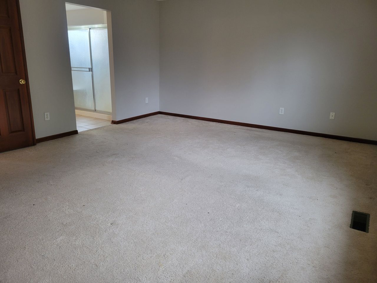 Building Photo - 8162 Chateau Ln