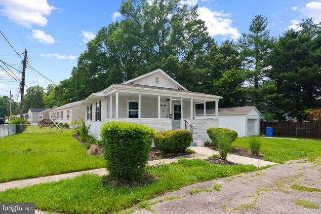 Building Photo - 107 Ellerbe Dr