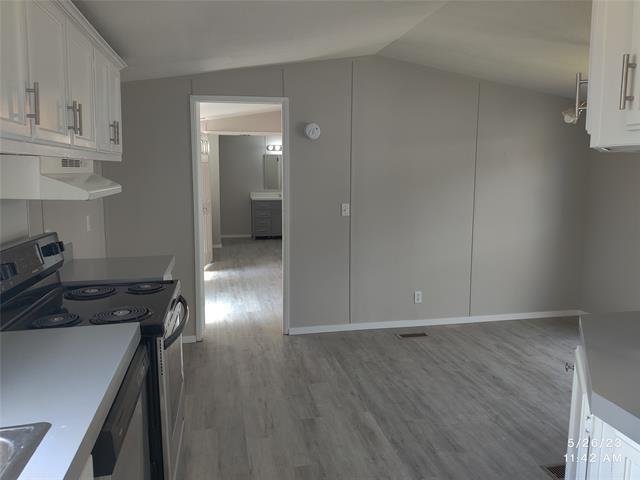 Building Photo - 307 Jones Cir