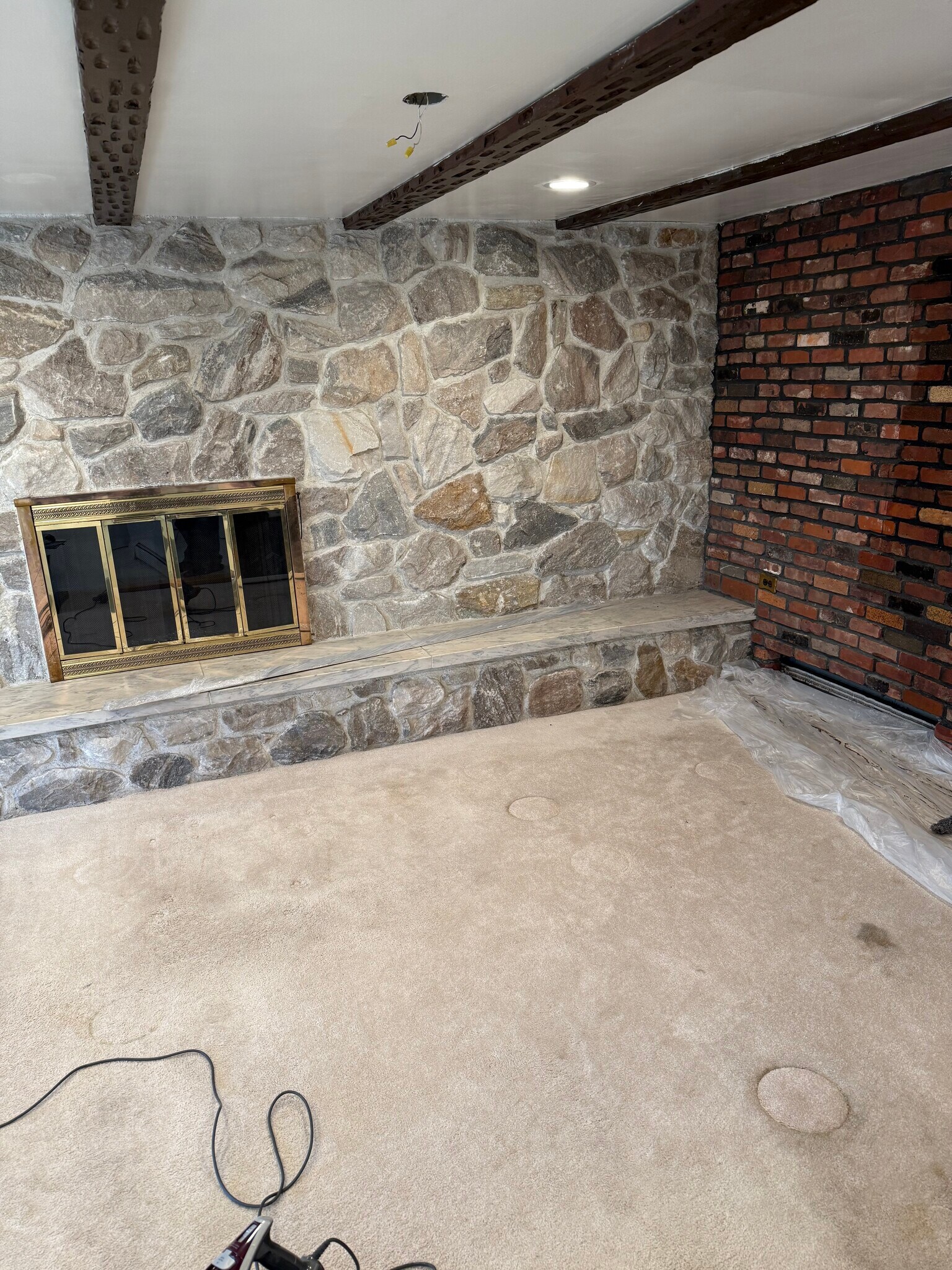 Building Photo - 2355 Vista Ct