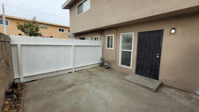 Building Photo - 8031 Fillmore Dr