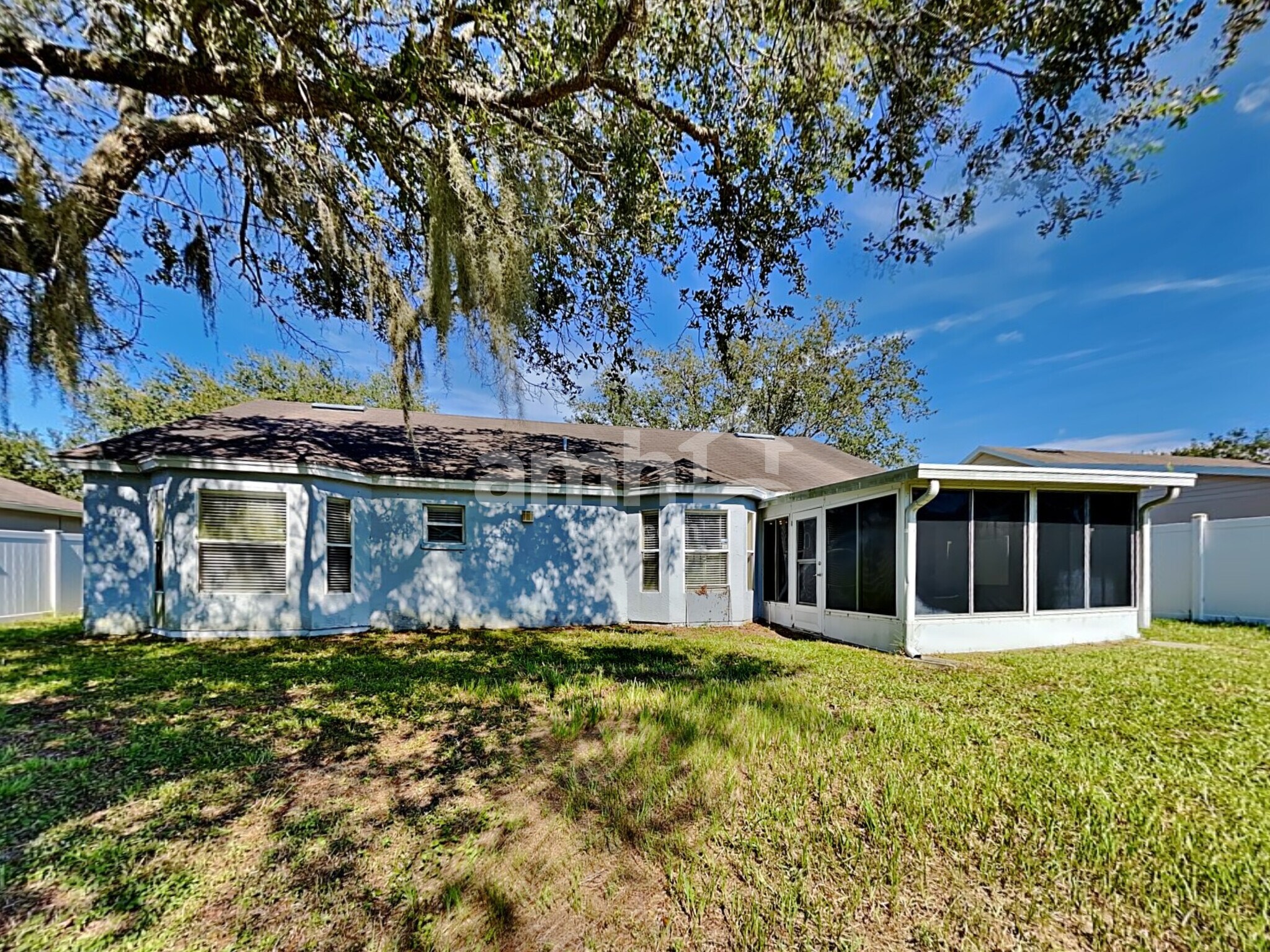Building Photo - 5611 Brookdale Way