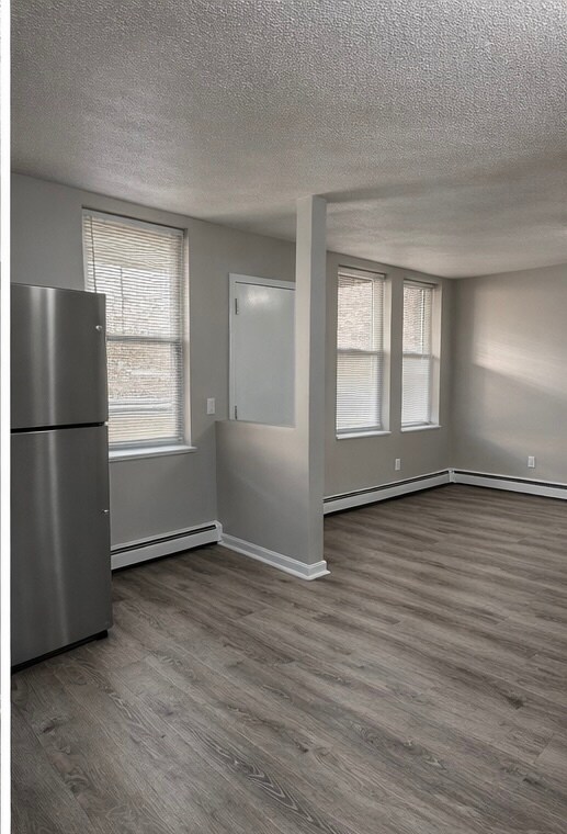 Building Photo - 65 Shawmut St