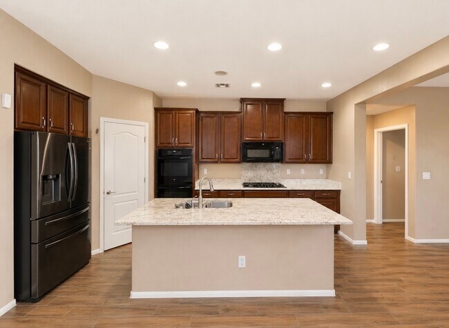 Building Photo - 6245 Hambledon Hill Rd