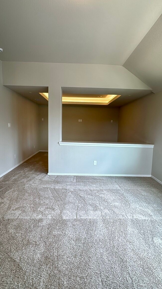 Building Photo - 13727 Tranquila Vis Dr