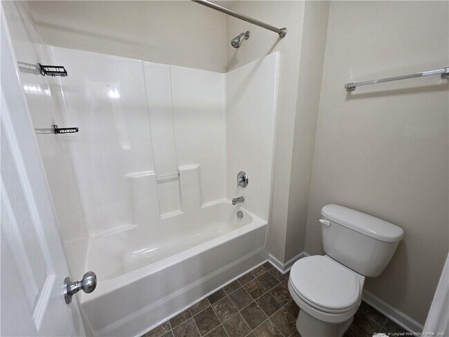 Building Photo - 825 Running Horse Ln