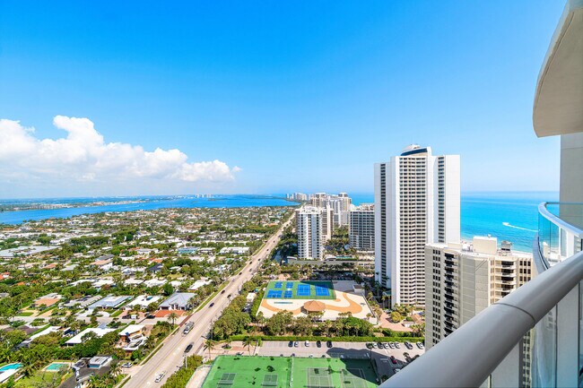 Building Photo - 2700 N Ocean Dr