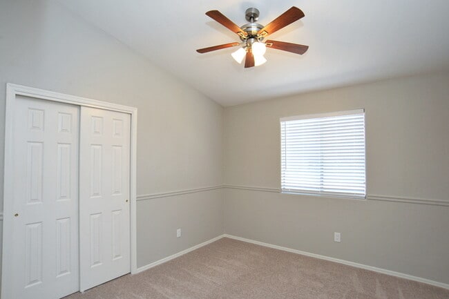 Building Photo - Move-In Ready Home in Dove Mountain