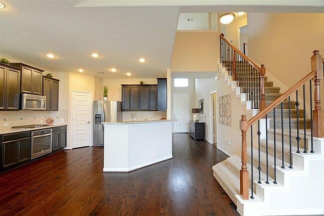 Building Photo - 15415 Pattington Cypress Dr