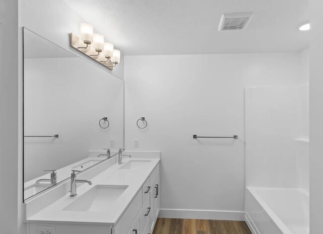 Building Photo - Newly Built 4 Bedroom Townhome!