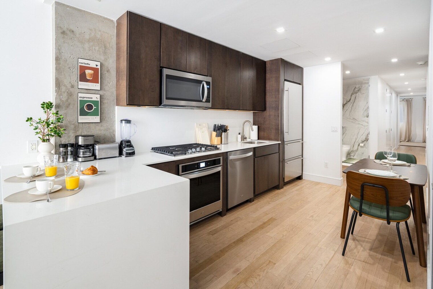 Building Photo - 119 W 24 St