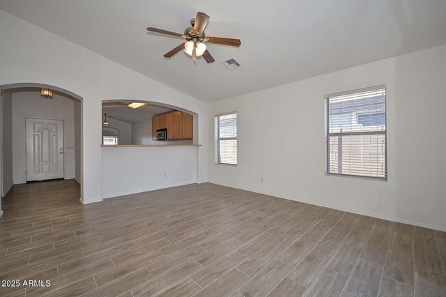 Building Photo - 11767 W Dos Rios Dr