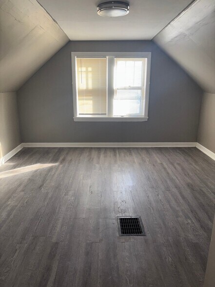 Building Photo - 1534 Orchid Ave