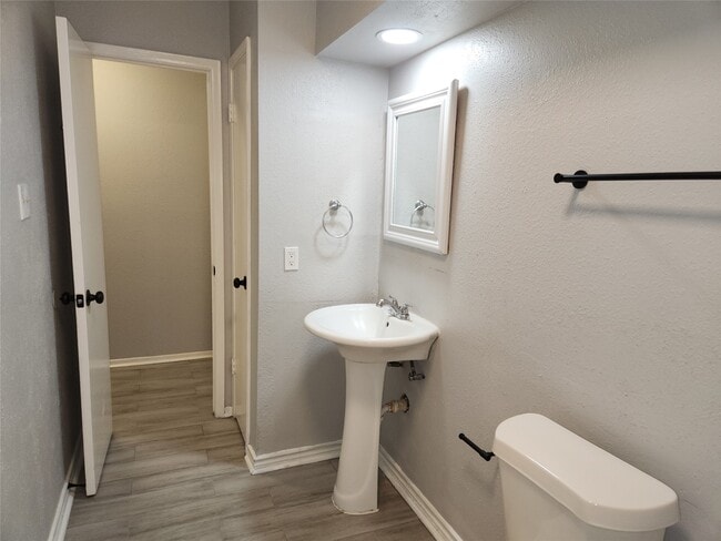 Building Photo - 22127 Elsinore Dr