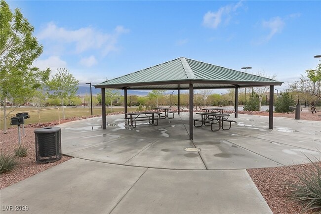 Building Photo - 10822 Hunters Green Ave