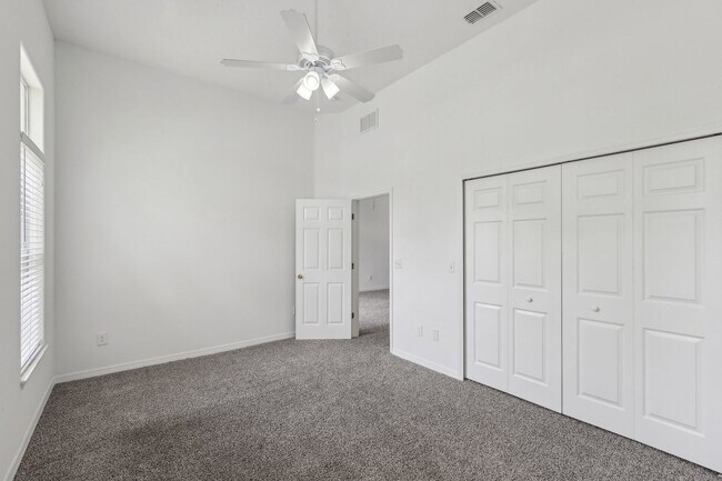 Building Photo - SPECIAL: WAIVING $250 ADMIN FEE on this 3 Bedroom, 2 Bath with Private Balcony off Primary Bedroo...