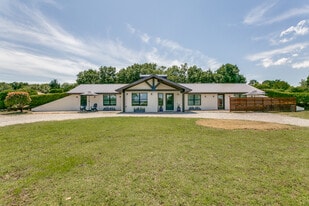 Building Photo - 1190 Sycamore Bend Rd