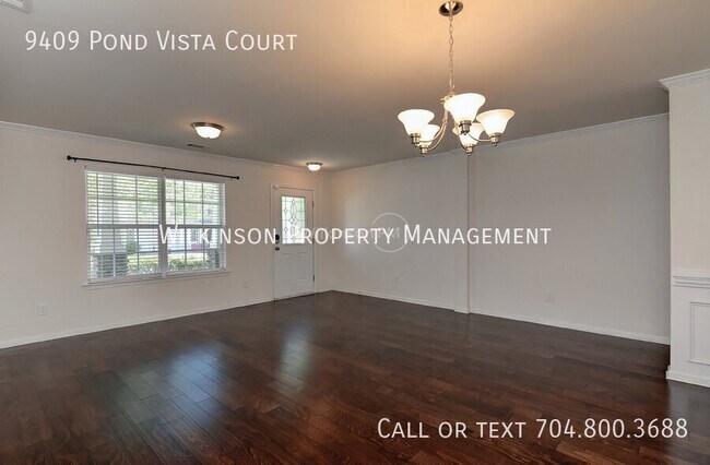 Building Photo - 9409 Pond Vista Court