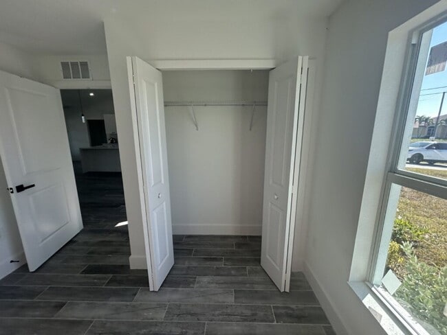 Building Photo - 1801 NW 13th Terrace